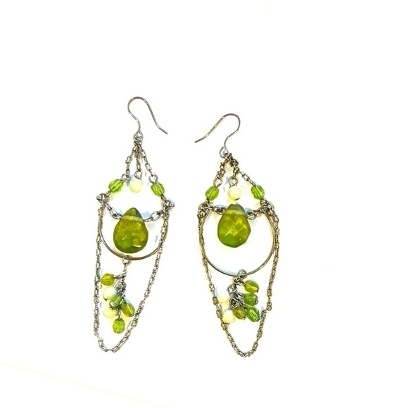 Green chandelier earrings - Picture 1 of 3